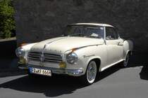 Borgward Isabella steht bei den Fladungen Classics 2009