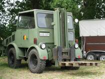 Gabelstapler GMG 70 der NVA beim Museumsfest des Blaulichtmuseums in Beuster 22.07.2009