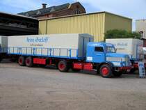 Dieser H6 Sattelzug ist einfach nur ein Traum