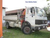 MB Swissliner ebenfals in Oetwil abgestellt bei einer Werkstatt am 15.07.09