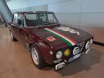 Alfa-Romeo Berlina 2000 von 1975 am 02.03.2025 auf der Retro Classics 