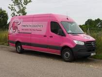 MB-Sprinter, mit auffallender Farbgebung;  250607