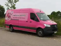 MB-Sprinter, mit auffallender Farbgebung;  250607