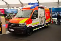 Kreis Lippe MAN TGE RTW am 16.05.25 auf der Rettmobil in Fulda