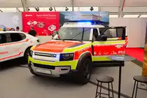 Land Rover Defender KdoW am 16.05.25 auf der Rettmobil in Fulda
