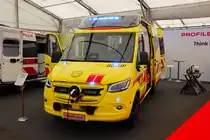 Mercedes Benz Sprinter Elektro RTW am 16.05.25 auf der Rettmobil in Fulda