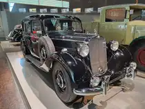 Mercedes-Benz W138 260D von 1938 am 11.04.2025 im Mercedes-Benz-Museum