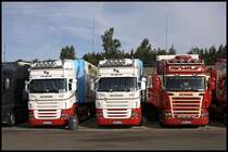 Zwei SCANIA TOPLINE von PETER GERHARD Transporte aus dem Westerwald und ein SCANIA TOPLINE \8/ R500 von MICHELS Spedition&Logistik aus Meudt/Westerwald.