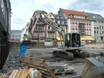 ATLAS 1504 LC bei Stemmarbeiten auf der Baustelle des Q-Parkhauses in Fulda am 30.07.09
