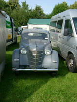 Moskwitsch zu verkaufen. Er stand beim Bulldogtreffen mit auf der groen Wiese zwischen den Hndlerreihen imn Markkleeberg