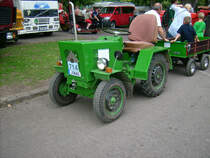 Eigenbautraktor beim Bulldogtreffen im AGRA Park am Sonntag Vormittag
