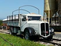 BERNA LKW des Bahn Museum Kerzers in Kallnach abgestellt am 01.08.2009