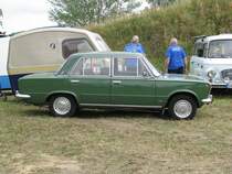 Pkw Polski FIAT ... aus dem kreis Salzwedel beim 11. Perleberger Oldtimer- und Militrfahrzeugtreffen, Flugplatz Perleberg 12.07.2009