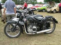 Motorrad EMW ... mit Beiwagen  Stoye  aus dem Landkreis Ludwigslust beim 11. Perleberger Oldtimer- und Militrfahrzeugtreffen, Flugplatz Perleberg 12.07.2009