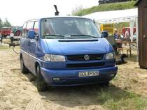 Kleinbus VW T 4 TDI aus dem landkreis Stendal beim 11. Perleberger Oldtimer- und Militrfahrzeugtreffen, Flugplatz Perleberg 12.07.2009