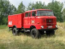 Lkw W 50 LA der Feuerwehr aus dem landkreis prignitz beim 11. Perleberger Oldtimer- und Militrfahrzeugtreffen, Flugplatz Perleberg 12.07.2009