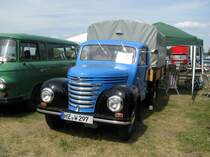 Pritschenwagen Framo/Barkas V 901/2 aus dem Harzkreis beim 16. Oldtimer- und Traktorentreffen, Alt Schwerin/Meckl. 08.08.2009