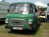 Barkas B 1000 Kleinbus aus dem Harzkreis beim 16. Oldtimer- und Traktorentreffen, Alt Schwerin/Meckl. 08.08.2009