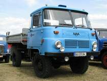 ROBUR LO 3001 Kipper aus dem landkreis G�strow beim 16. Oldtimer- und Traktorentreffen, Alt Schwerin/Meckl. 08.08.2009