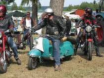 IWL-Motorroller SR 56  Wiesel  beim 16. Oldtimer- und Traktorentreffen, Alt Schwerin/Meckl. 08.08.2009