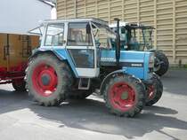 Eicher 4066 steht auf dem Betriebshof der Raiffeisenwarenzentrale in 36088 H�nfeld, August 2009