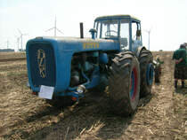 Der gro�e D4K die Ausf�hrung B mit 6Zylindermotor, stand in Rottelsdorf auf dem Feld und wartet auf den n�chsten Einsatz