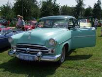 DODGE steht zur Oldtimerausfahrt in M�nsteuer bereit; 090809