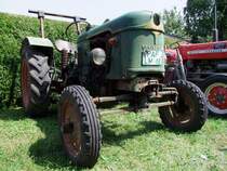 DEUTZ_F21612/5NK,Baujahr1957 wartet auf die Ausfahrt in M�nsteuer; 090809