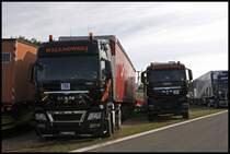 WELLNOWSKI Tiefbau-Transporte-Handel aus Halver: MAN TGX 18.680XXL (Kaufpreis ca. 190.000.-) und MAN TGX 18.540LX.