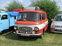 Barkas B 1000 Kombi aus dem landkreis G�strow beim 16. Oldtimer- und Traktorentreffen, Alt Schwerin/Meckl. 08.08.2009