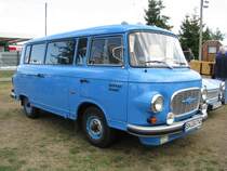 BARKAS B 1000 Kleinbus aus der mecklenburgischen Landeshauptstadt Schwerin beim 8. Oldtimertreffen Hagenow 30.08.2009