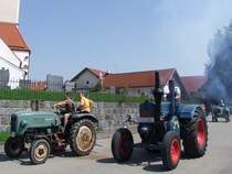 MAN-18PS contra LANZ-Bulldog bei der Oldtimerrundfahrt in M�nsteuer;090809