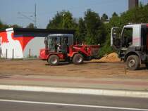 Auch dieses Foto zeigt die Radlader von Zettelmeyer bei der Arbeit.