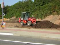 Und noch ein Foto des Radlader von Zettelmeyer in einer anderen Position.