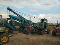Seilzugbagger T-170 auch Fallbeil genannt beim Schleppertreffen in Rottelsdorf