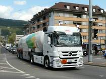 Mercedes ACTROS  NE 122053 unterwegs in Nidau am 29.08.2009