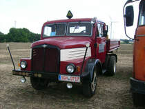 S4000 Kipper aus der Sammlung der Rottelsdorfer Schlepperfreunde beim Schleppertreffen in Rottelsdorf