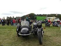 Eine sch�ne BMW mit Beiwagen. gesehen im Sep. 2009