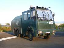 MB 2628 der Bundespolizei als Wasserwerfer gesehen am Tag der offenen Tr bei der Bundespolizeiabteilung Hnfeld anl. des 50-jhrigen Standortjubilums am 13.09.2009 in 36088 Hnfeld 