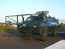 SW 4 der Bundespolizei mit Sperrgitter gesehen am Tag der offenen Tr bei der Bundespolizeiabteilung Hnfeld anl. des 50-jhrigen Standortjubilums am 13.09.2009 in 36088 Hnfeld 