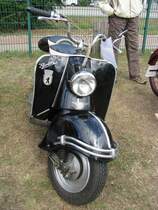 Motorroller IWL vom Typ  Berlin  beim 8. Oldtimertreffen Hagenow 30.08.2009