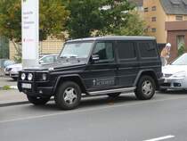 Mercedes G des Beerdigungsinstituts Schmitt am 16.09.09 in 36088 H�nfeld abgestellt