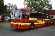 Feuerwehr Dortmund Tag der Offenen T�r BF 2 2009
Dieser Bus von Dennis wurde von der Dortmunder Feuerwehr f�r Gro�schadenslagen beschaft.
