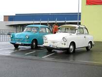 2 rundgelutschte Trabbis konnte man an der Messe in Chemnitz bestaunen. Der Preis fr den Messe-Eintritt hat mich fr eine Stadt mit der Arbeitslosenzahl und so vielen Geringverdienern auch mehr als erstaunt. 8Euro!!! sind WAHNSINN!!!