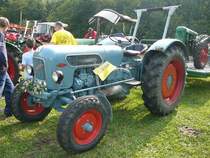 Eicher K�nigstiger, Bj. 1964, 35 PS, steht beim 4. Tanner Bulldog- und Oldtimertreffen am 20.09.2009 in Tann/Rh�n 