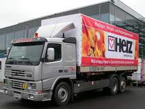 VOLVO FM7-310 bei der Abholung von Ausstellungst�cken nach der Rieder-Messe;090914