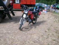 Simson S51 Enduro auf dem Gel�nde des Rottelsdorfer Oldtimertreffens.