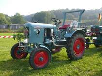 Eicher hat den weiten Weg zum 4. Tanner Bulldog- und Oldtimertreffen am 20.09.2009 in Tann/Rh�n geschafft.
