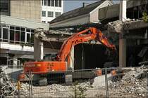 HITACHI ZAXIS ZX350LCN bei der Arbeit... (18.09.2009)

