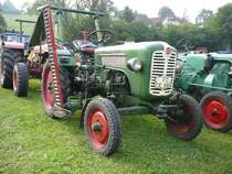 Hela D415, Baujahr 1963, 15,5 PS, beim 4. Tanner Bulldog- und Oldtimertreffen am 20.09.09
